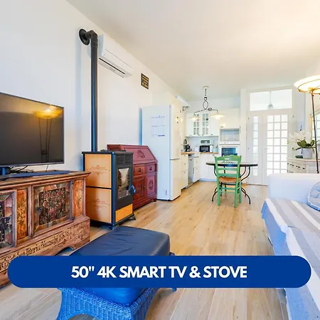 Apartment Julia's House