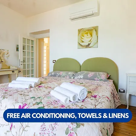 Julia's House Apartment